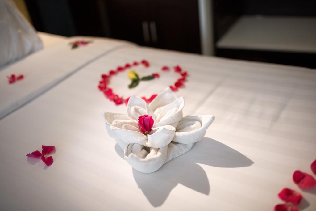 Serene Premier Hotel Hanoi Luaran gambar