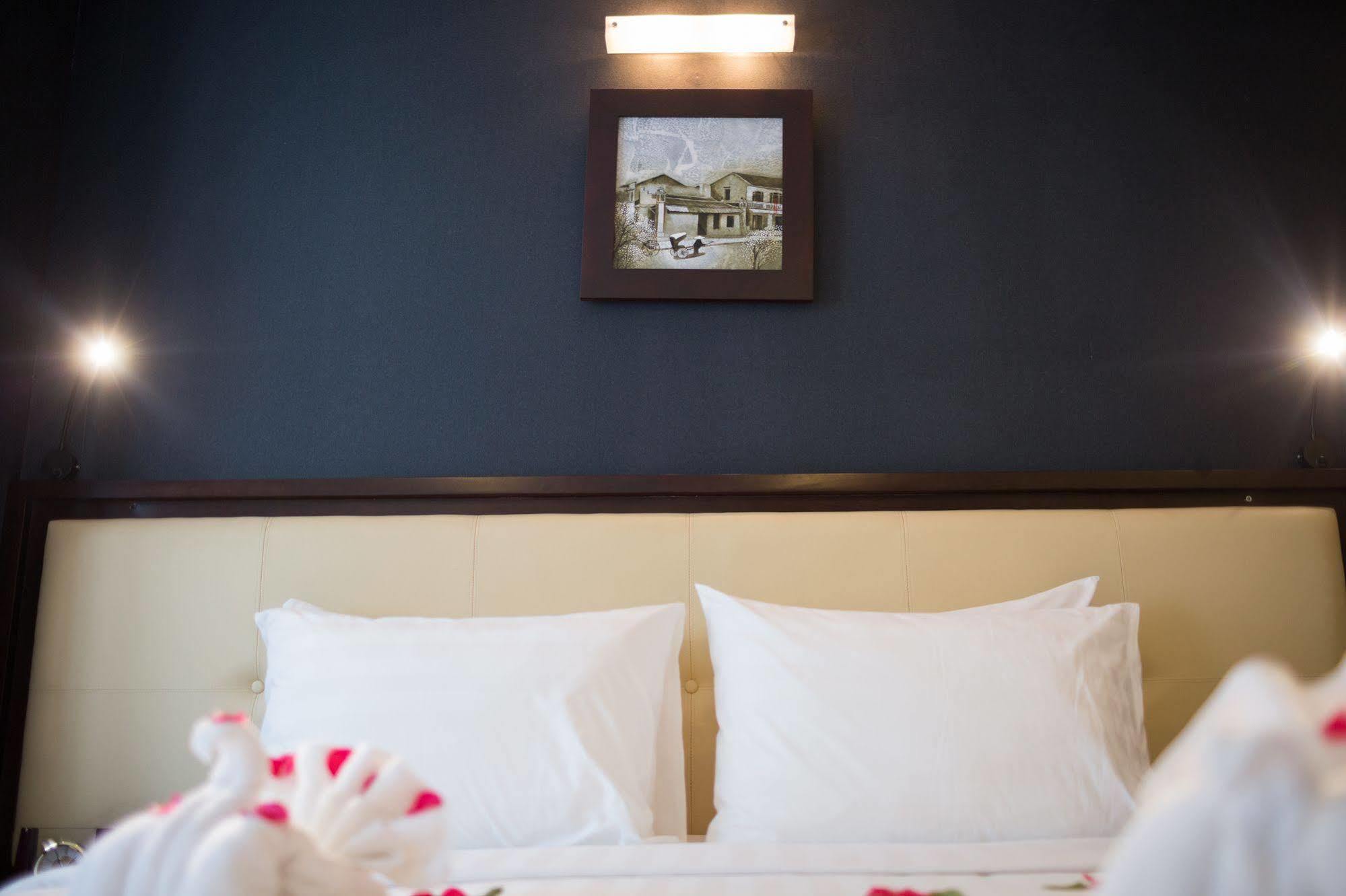 Serene Premier Hotel Hanoi Luaran gambar